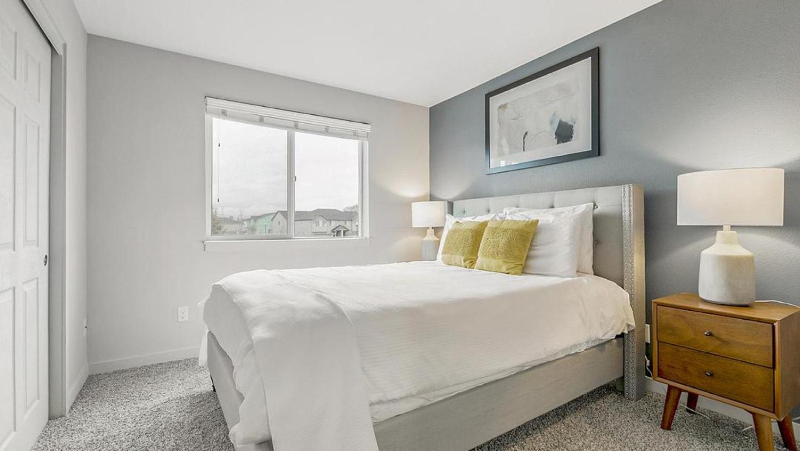 Landing - Modern Apartment With Amazing Amenities Vancouver Esterno foto